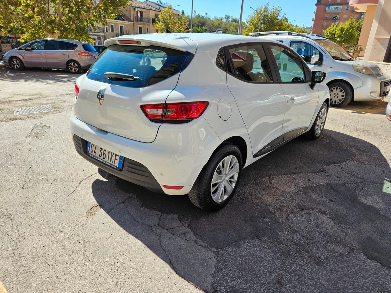 RENAULT CLIO 1500 DCI NAVI CHILOMETRI CERTIFICATI