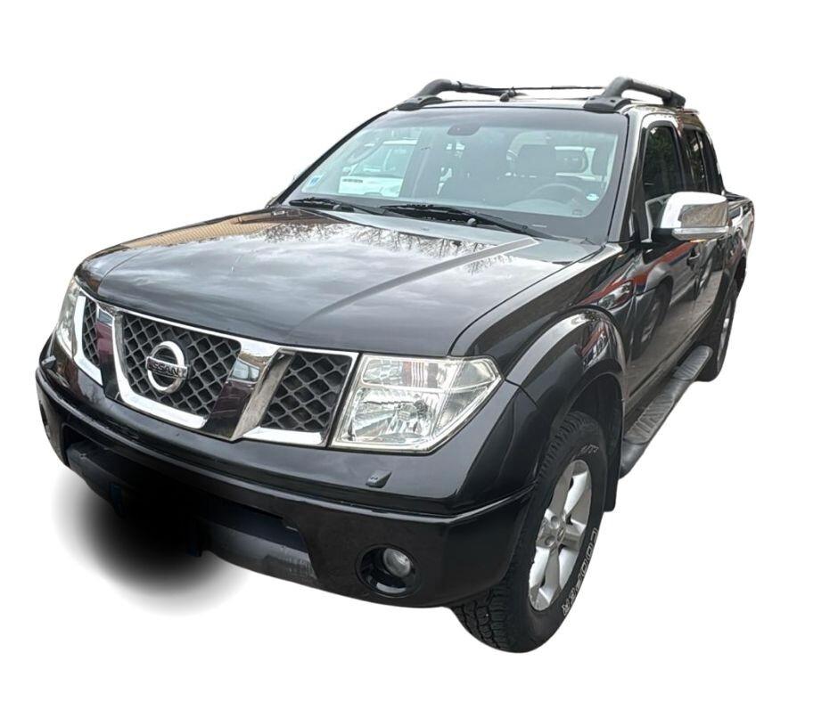 Nissan Navara 2.5 dCi 4 porte Double Cab SE