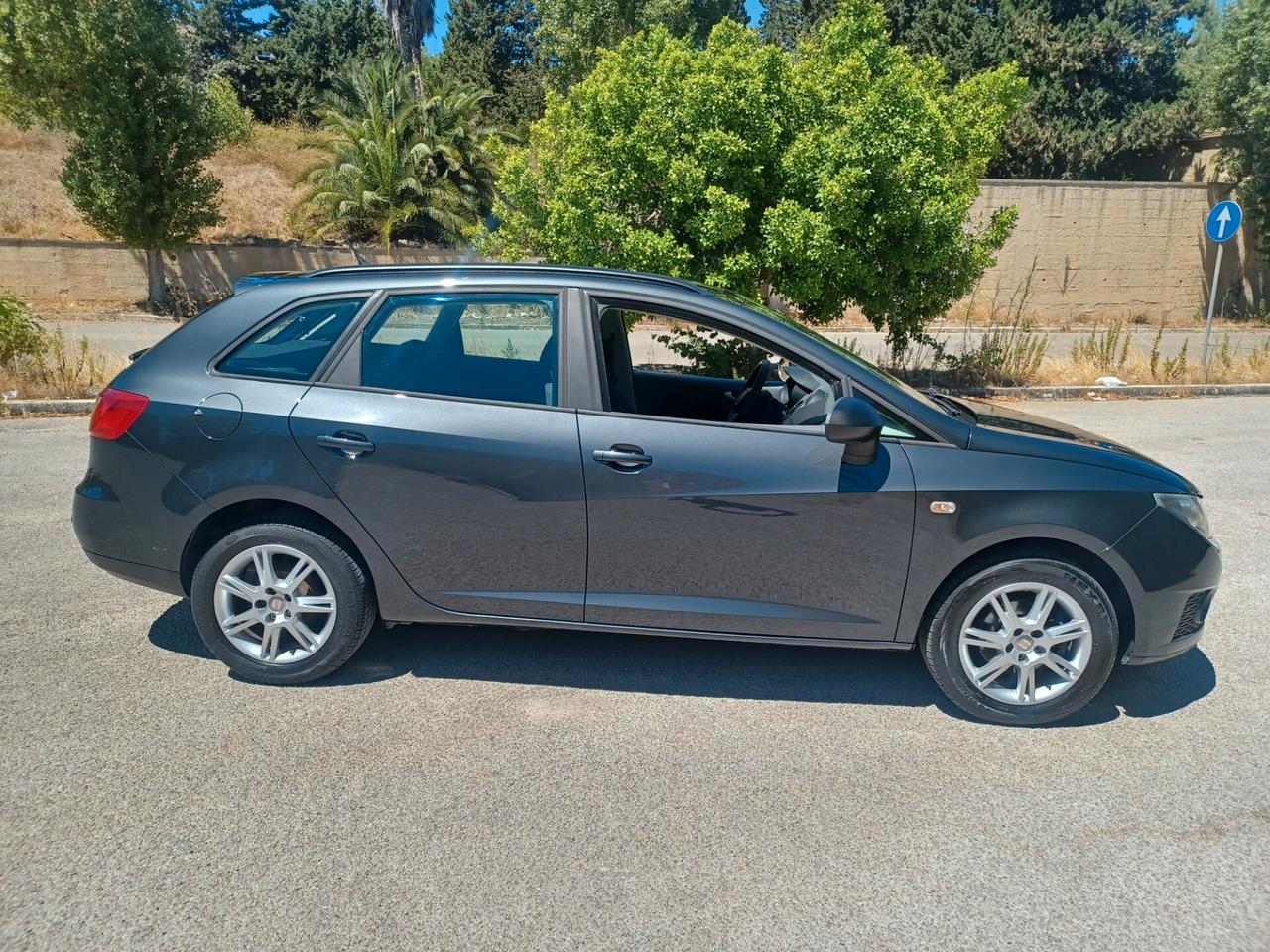 SEAT IBIZA 1.2 TDI CON MOTORE A NUOVO