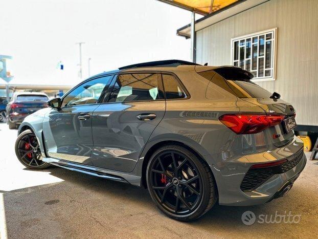 Audi RS3 Spb 2.5 TFSI 400 Cv Quattro/Alcantara