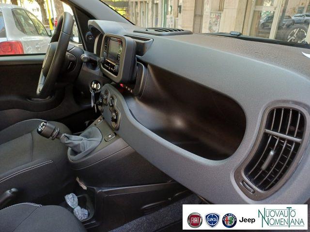 FIAT Panda Pandina 1.0 FireFly S&S Hybrid Icon Km0