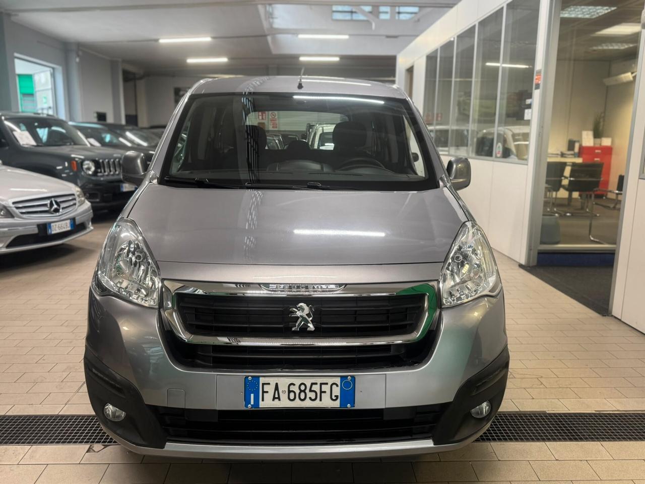 Peugeot Partner Tepee Mix BlueHDi 100 Access PREZZO REALE!! UNICO PROPRIETARIO!!