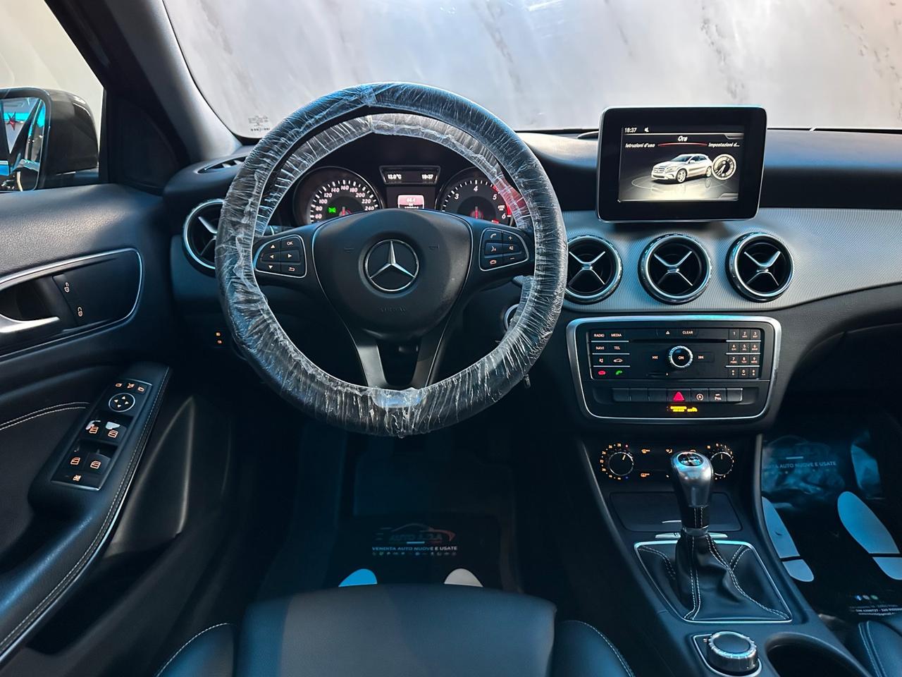 Mercedes-benz GLA 200 d Premium