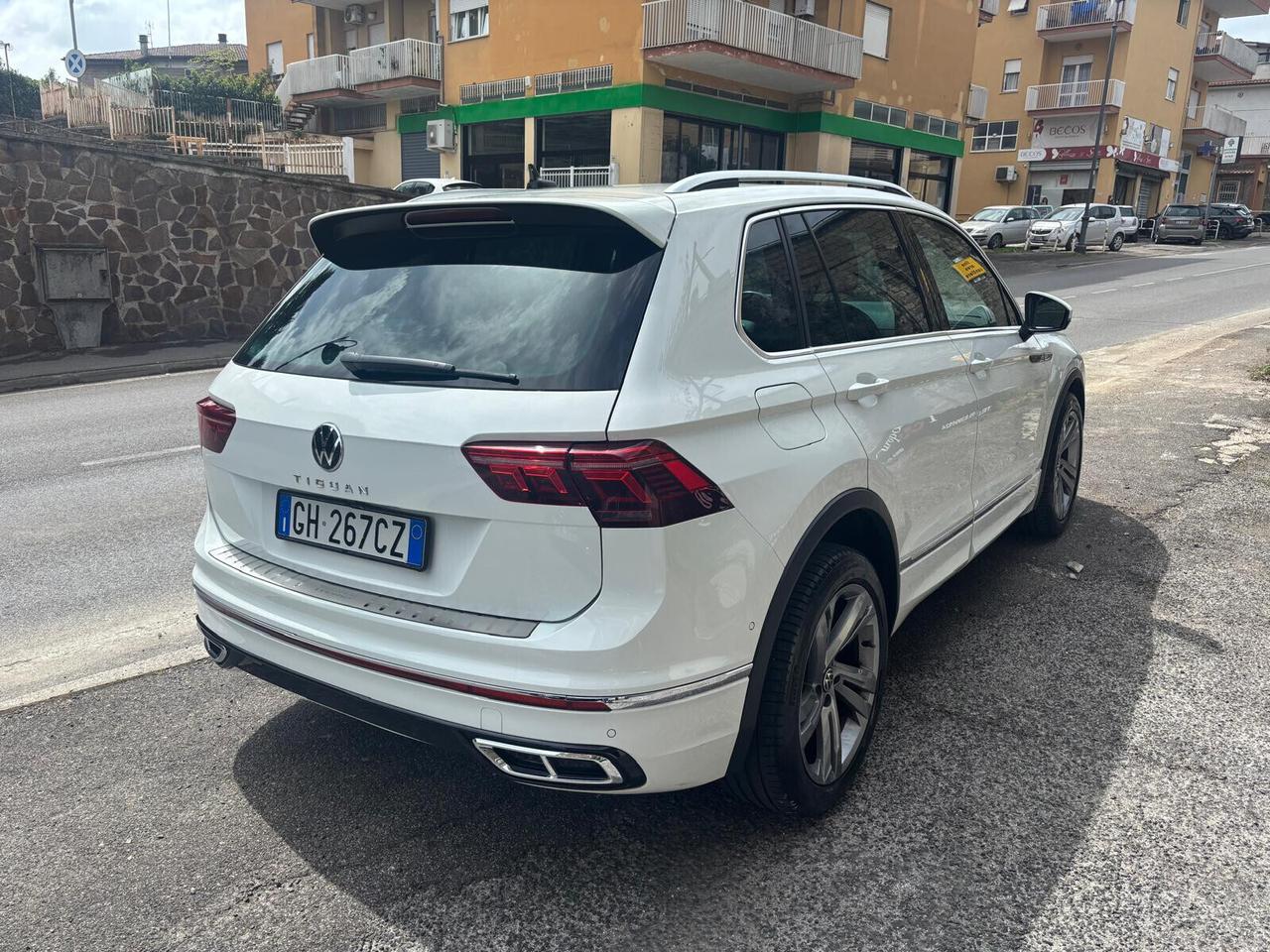 Volkswagen Tiguan 2.0 TDI 150 CV SCR DSG R-Line