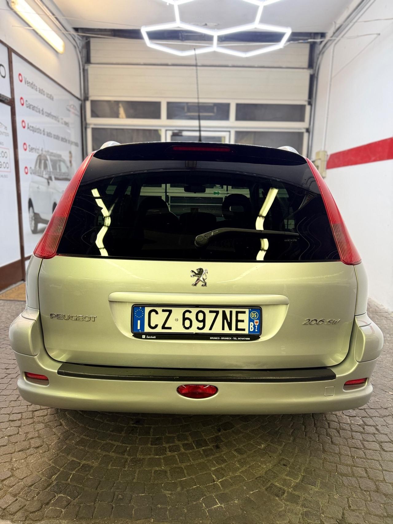 Peugeot 206 1.6 HDi FAP SW XS Line