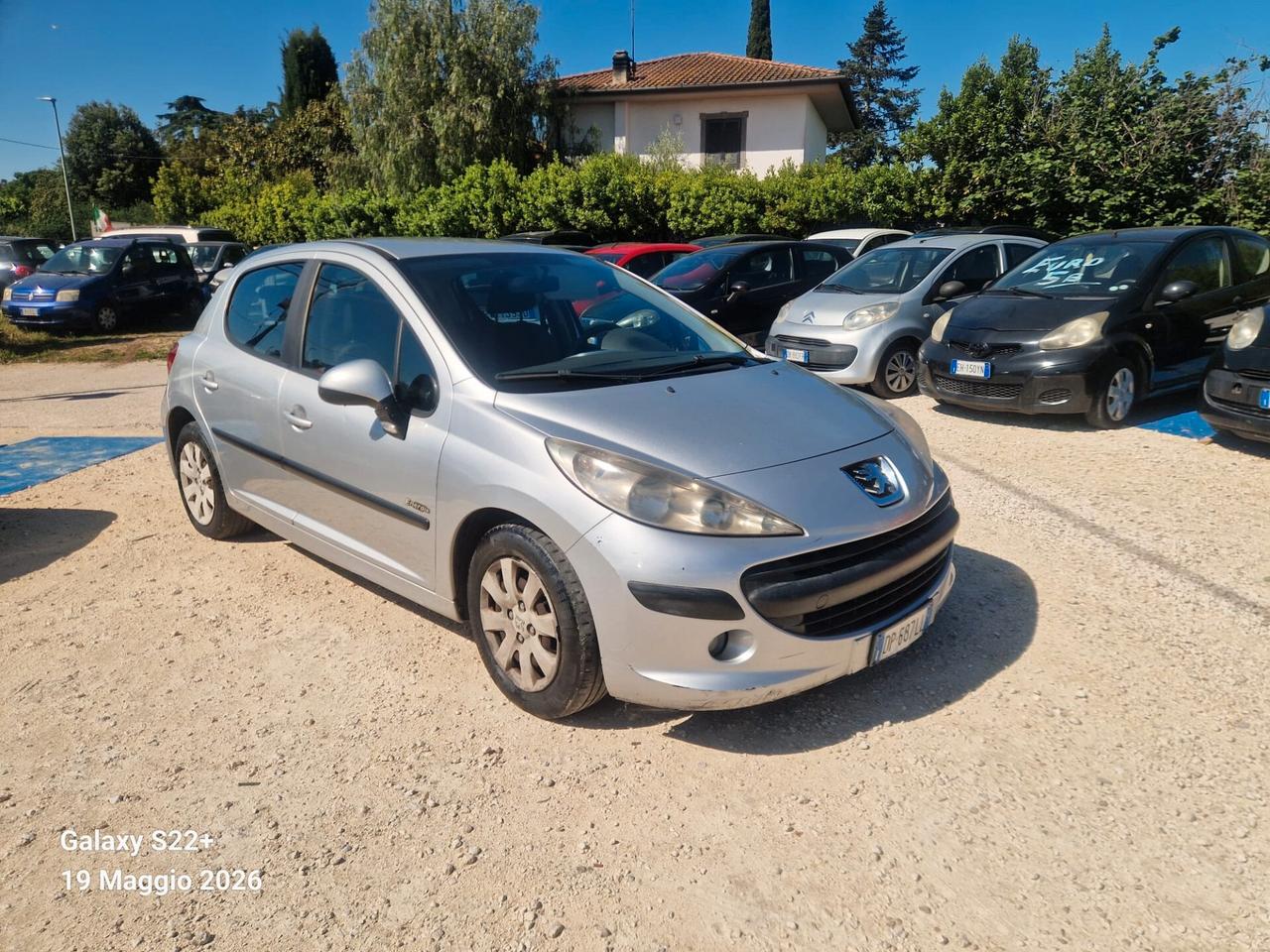 Peugeot 207 1.4 HDi 70CV 5p. ONE Line