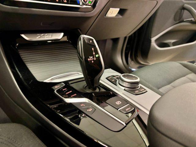 BMW X3 xDrive20d UNIPRO - FARI LED - VOLANTE M-SPORT