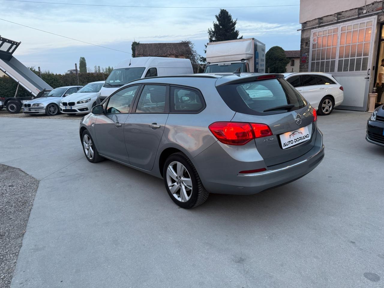 Opel Astra 1.4 Turbo 140CV Sports Tourer GPL Tech Elective