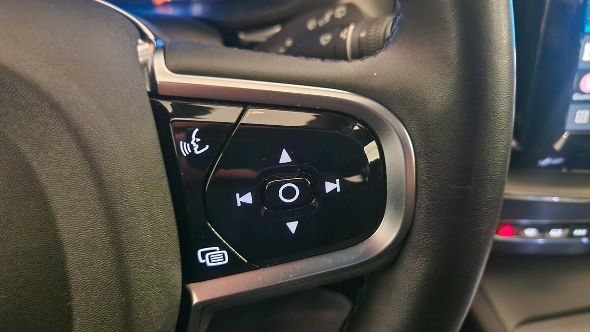 Volvo XC60 2.0 t6 phev Ultra Black Edition awd auto
