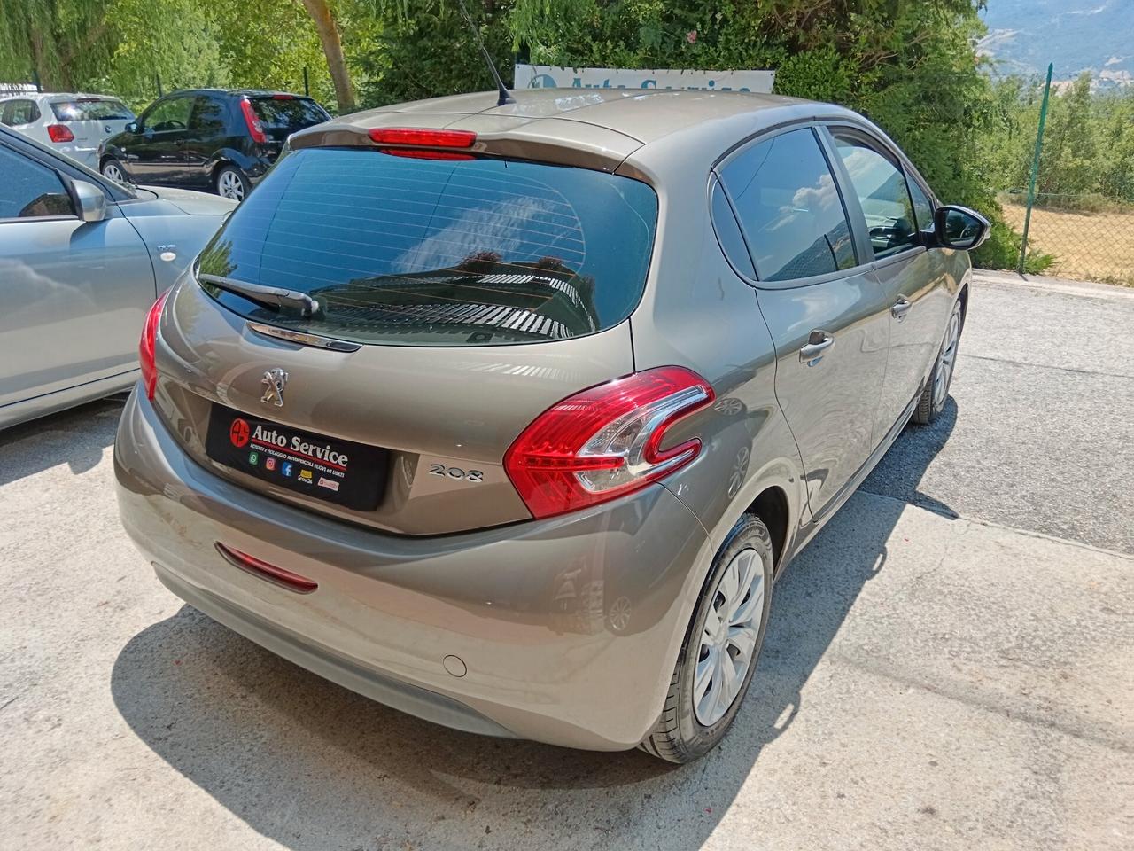 Peugeot 208 1.4 HDi 68CV 5P NEOPATENTATI