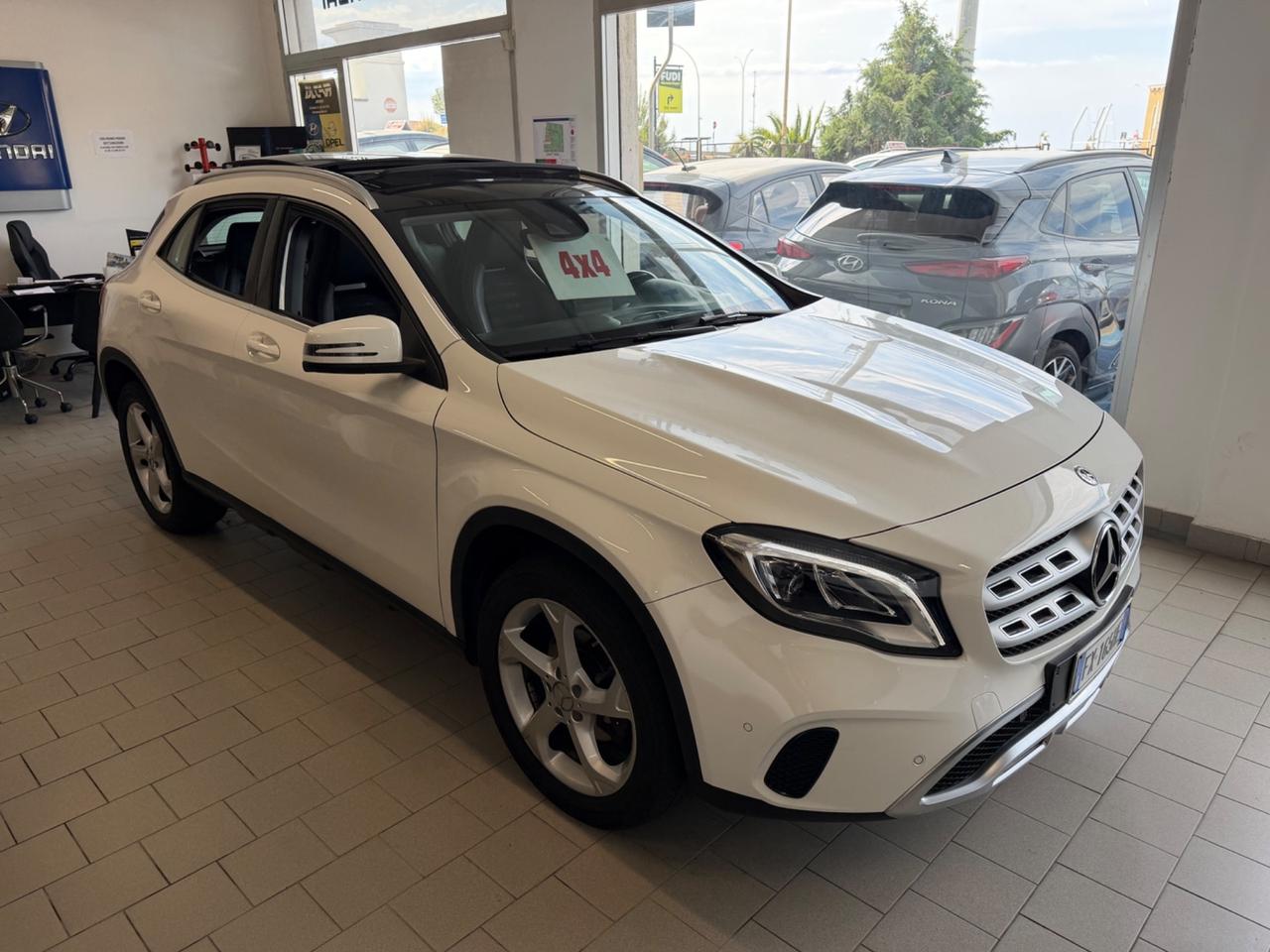 Mercedes-benz GLA 220 d Automatic 4Matic Premium