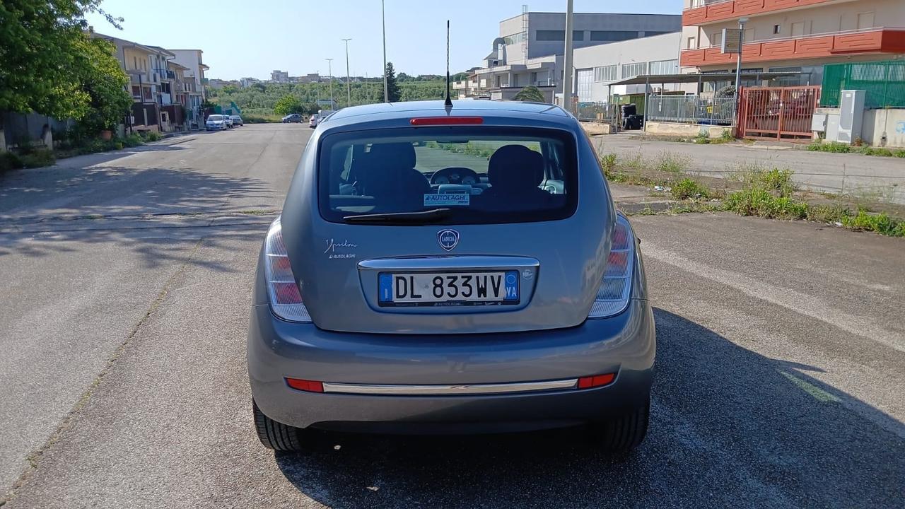 Lancia Ypsilon 1.2 Argento