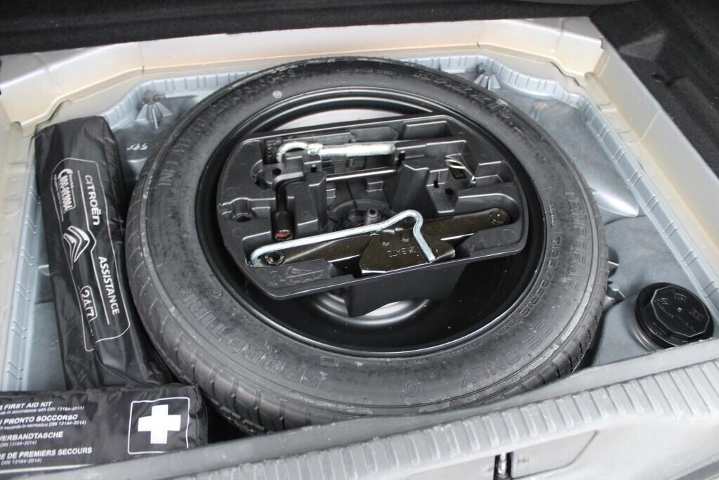 CITROEN C4 SpaceTourer 1.5 EAT8 *CAMERA *NAVI