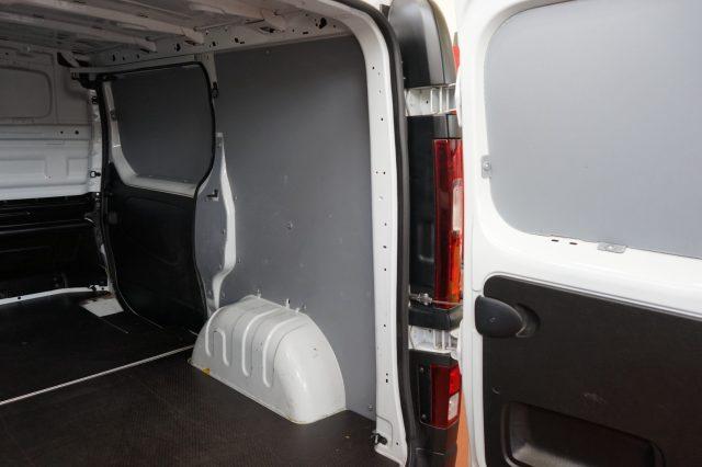 RENAULT Trafic T27 2.0 dCi 110CV L1H1 Certificato
