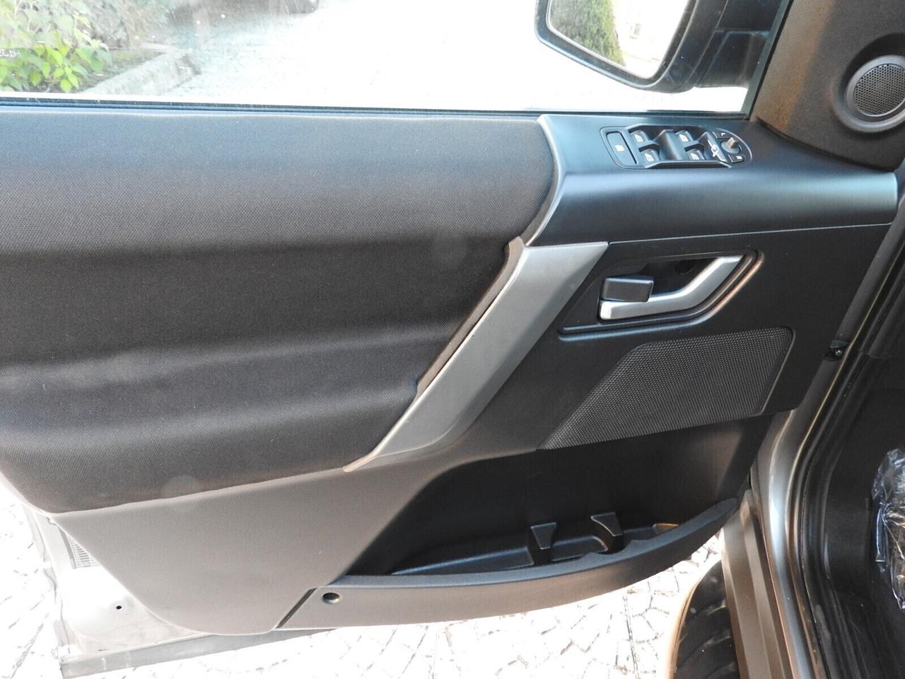 Land Rover FREELANDER 2