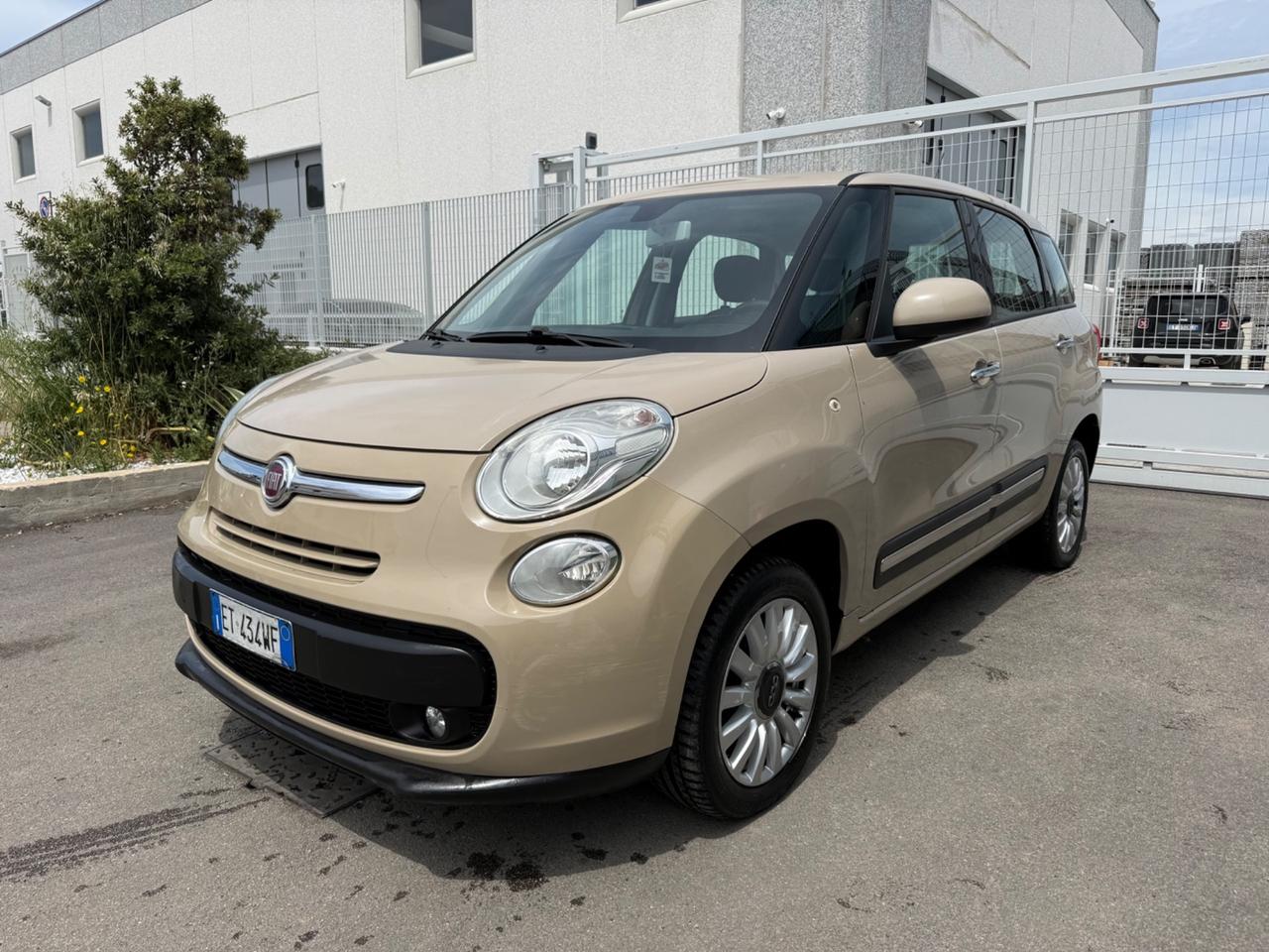 Fiat 500L Living 0.9 TwinAir Turbo Natural Power Lounge
