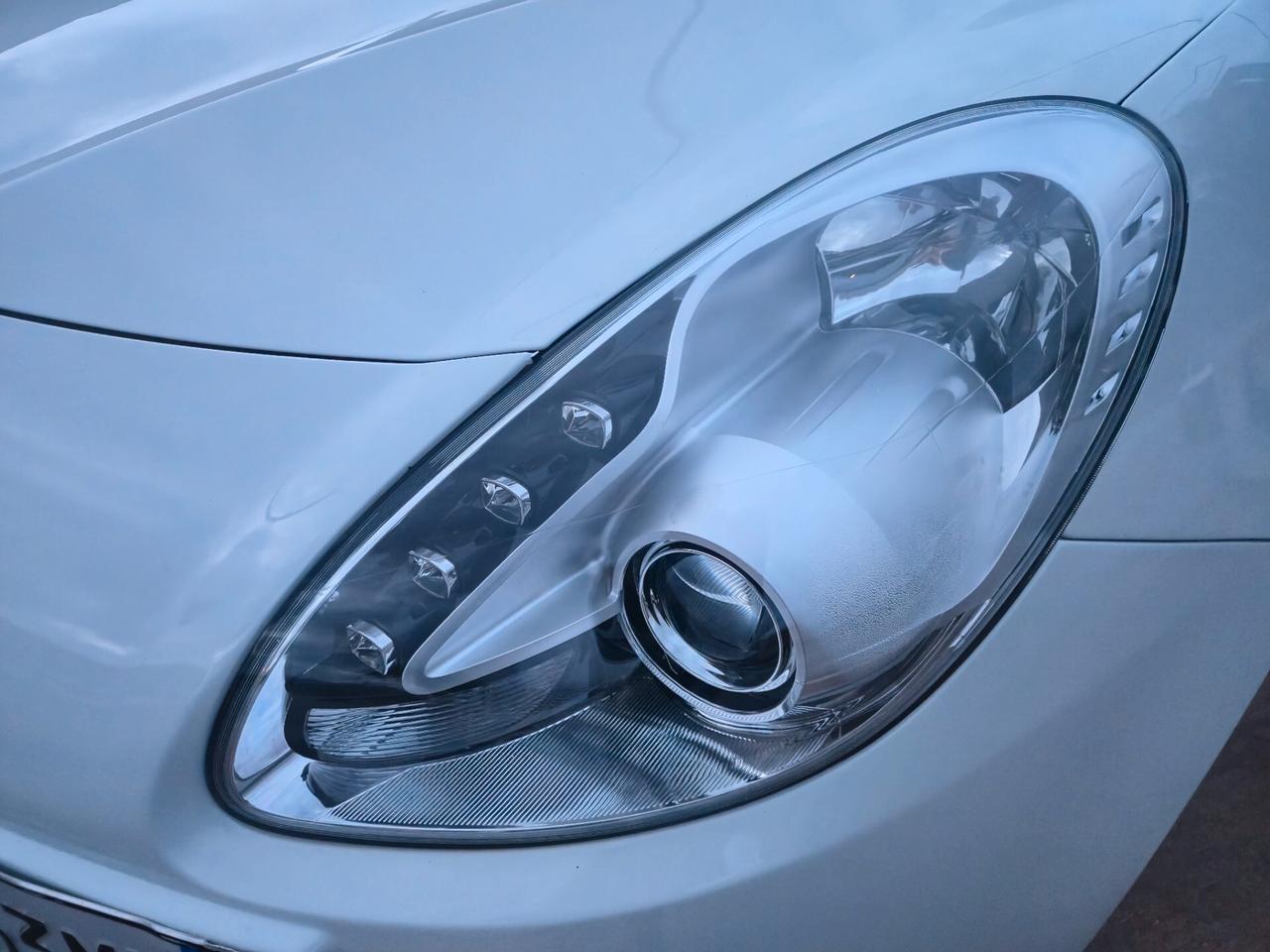 Alfa Romeo Giulietta 2.0 JTDm-2 140 CV Distinctive