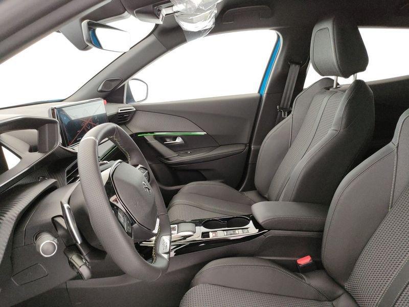 Peugeot 2008 BlueHDi 130 S&S EAT8 GT