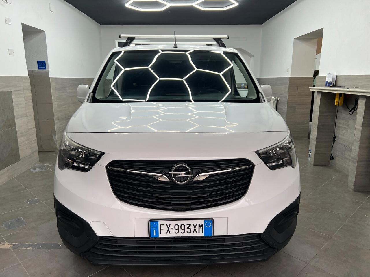 Opel Combo Cargo 1.6 Diesel PC 650kg