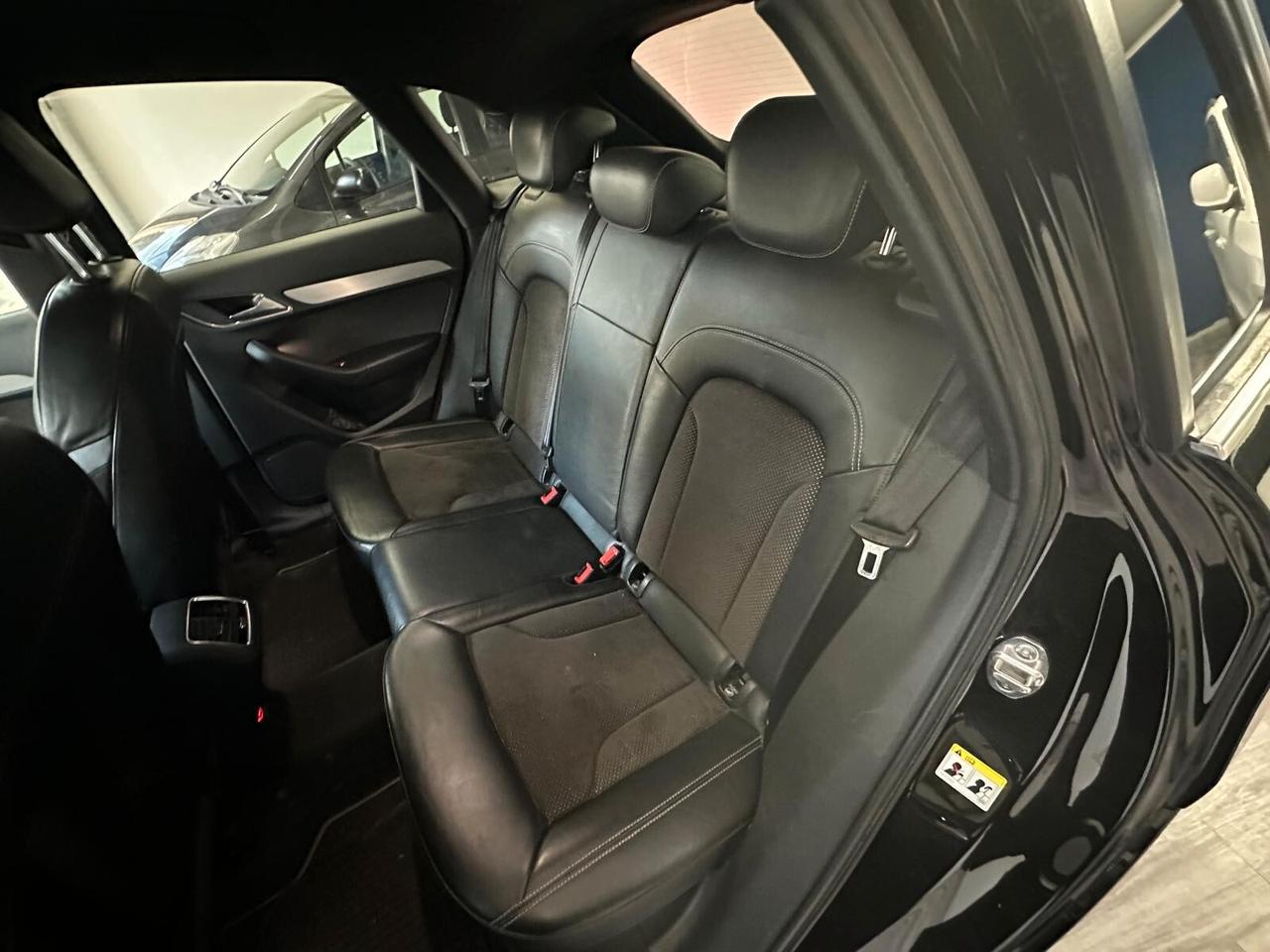 Audi Q3 2.0 TDI 150 CV S tronic line Edition