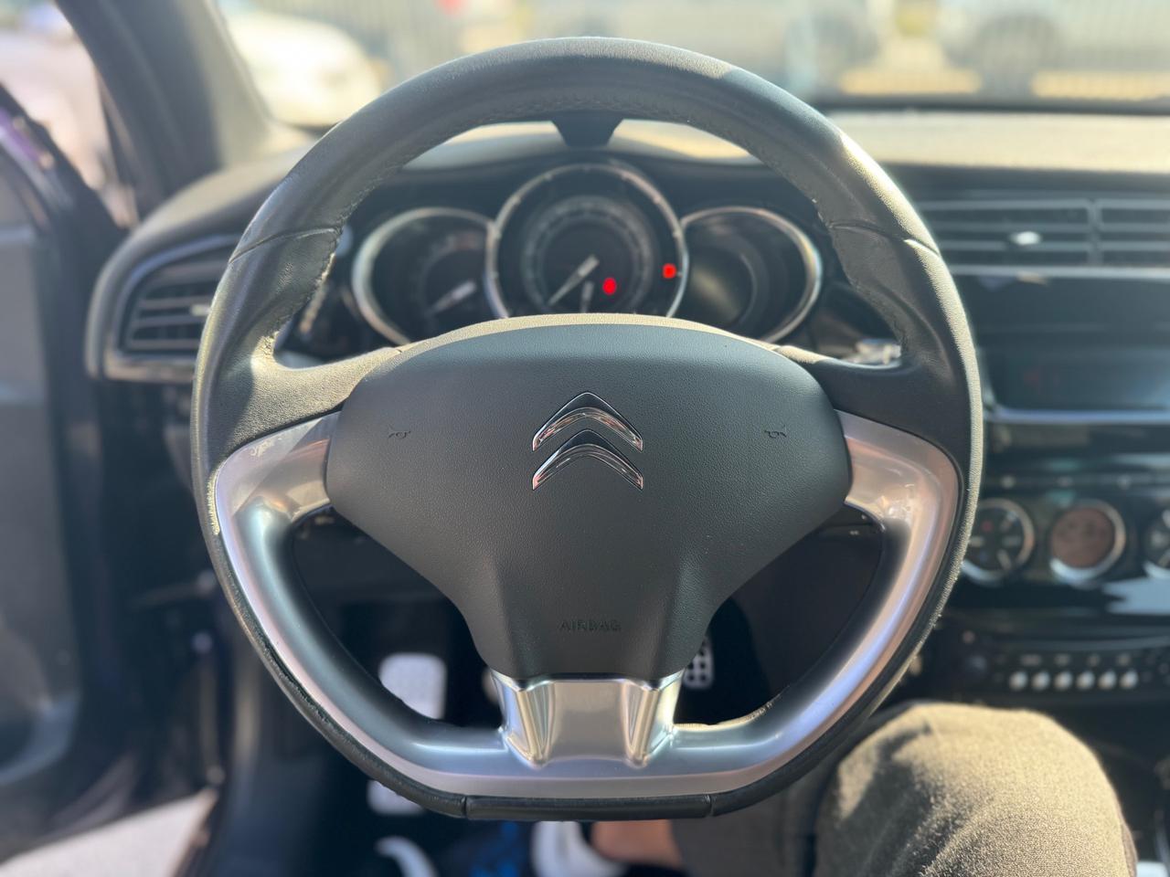 DS Automobiles DS3 1.2 puretech So Chic 82cv