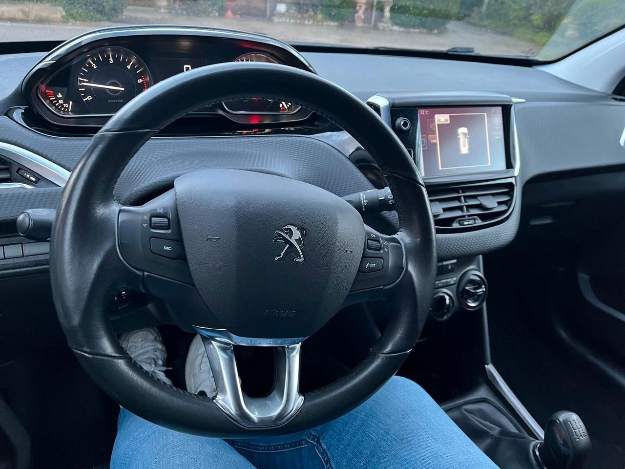 Peugeot 2008 BlueHDi 100 Active