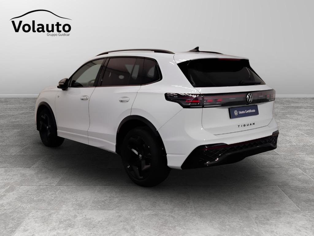 VOLKSWAGEN Tiguan III 2024 - Tiguan 1.5 etsi R-Line 150cv dsg