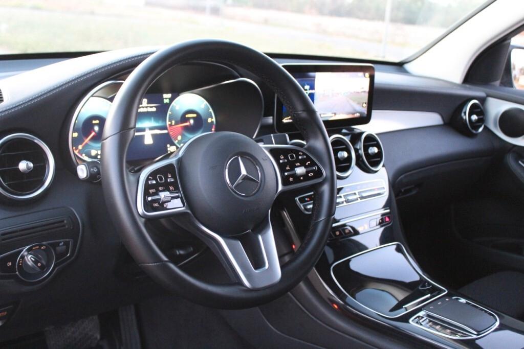 MERCEDES GLC 200 d Premium *AMG *Virtual Cockpit