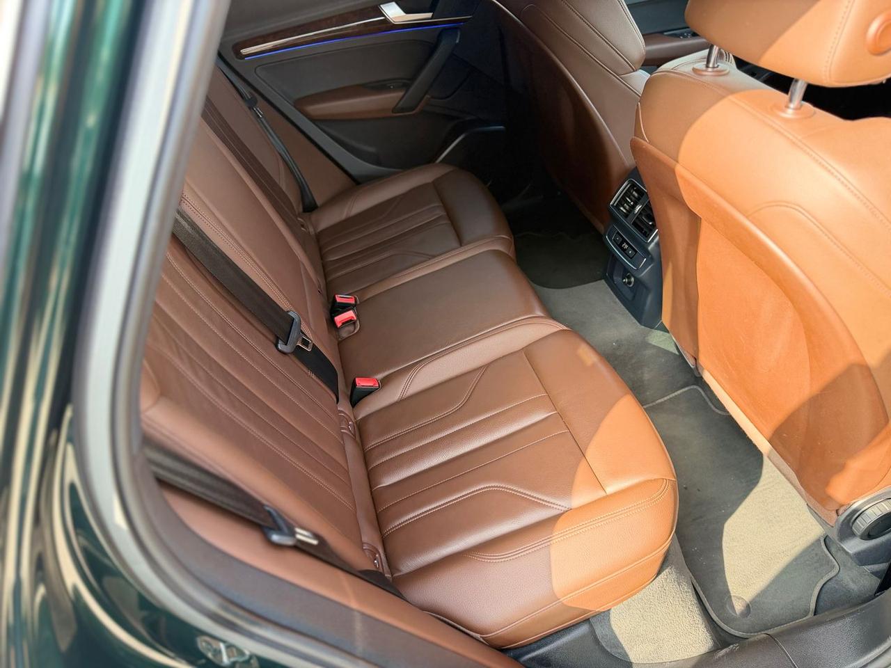 Audi Q5 Business Sport 2.0 40 TDI #9784