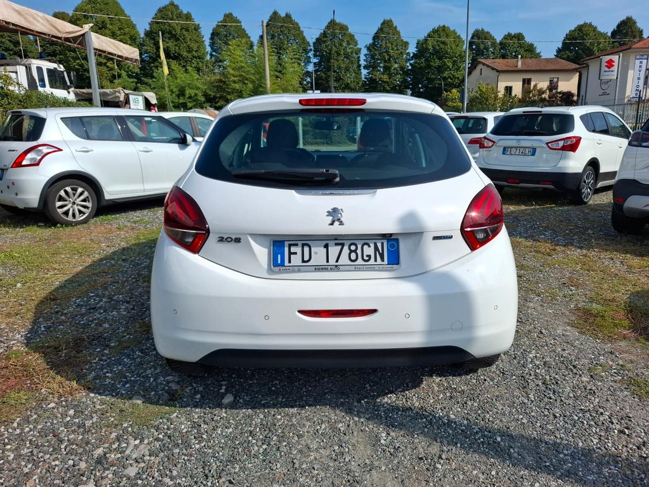 Peugeot 208 BlueHDi 75 5 porte Allure
