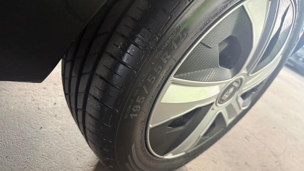 Lancia Ypsilon 1.2 69 CV Elle
