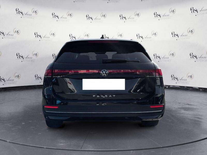 Volkswagen Passat 2.0 TDI 150 CV SCR EVO DSG Business Nuovo Modello