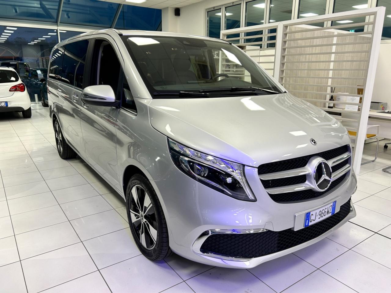 Mercedes-benz V 250 d Automatic Premium Long