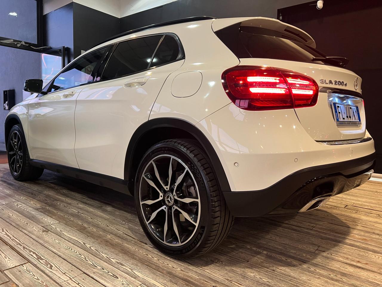 Mercedes GLA 200 d Automatic 4Matic Premium/UNICA PROP