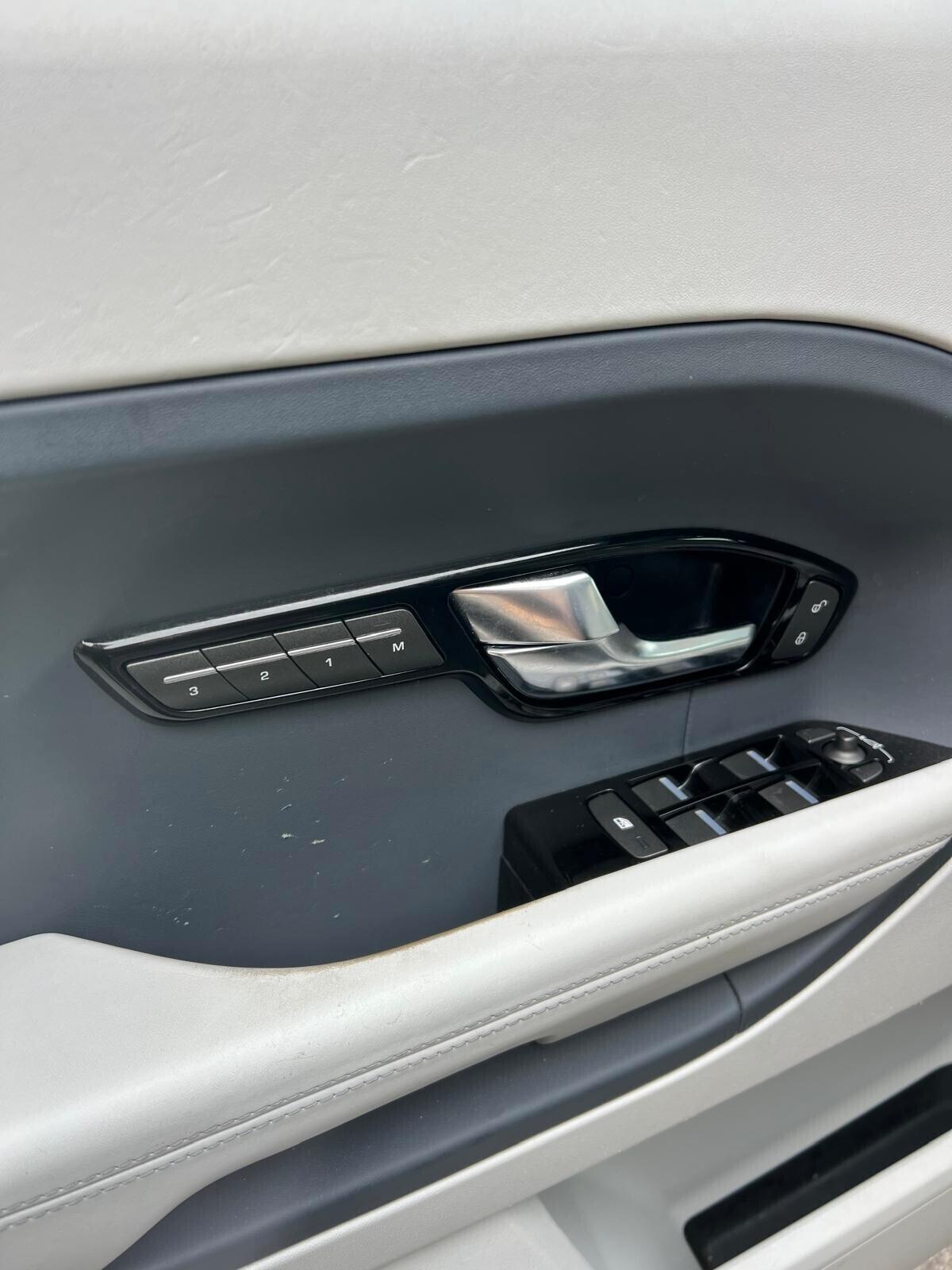 Land Rover Range Evoque 2.2 Sd4 5p. Autobiography