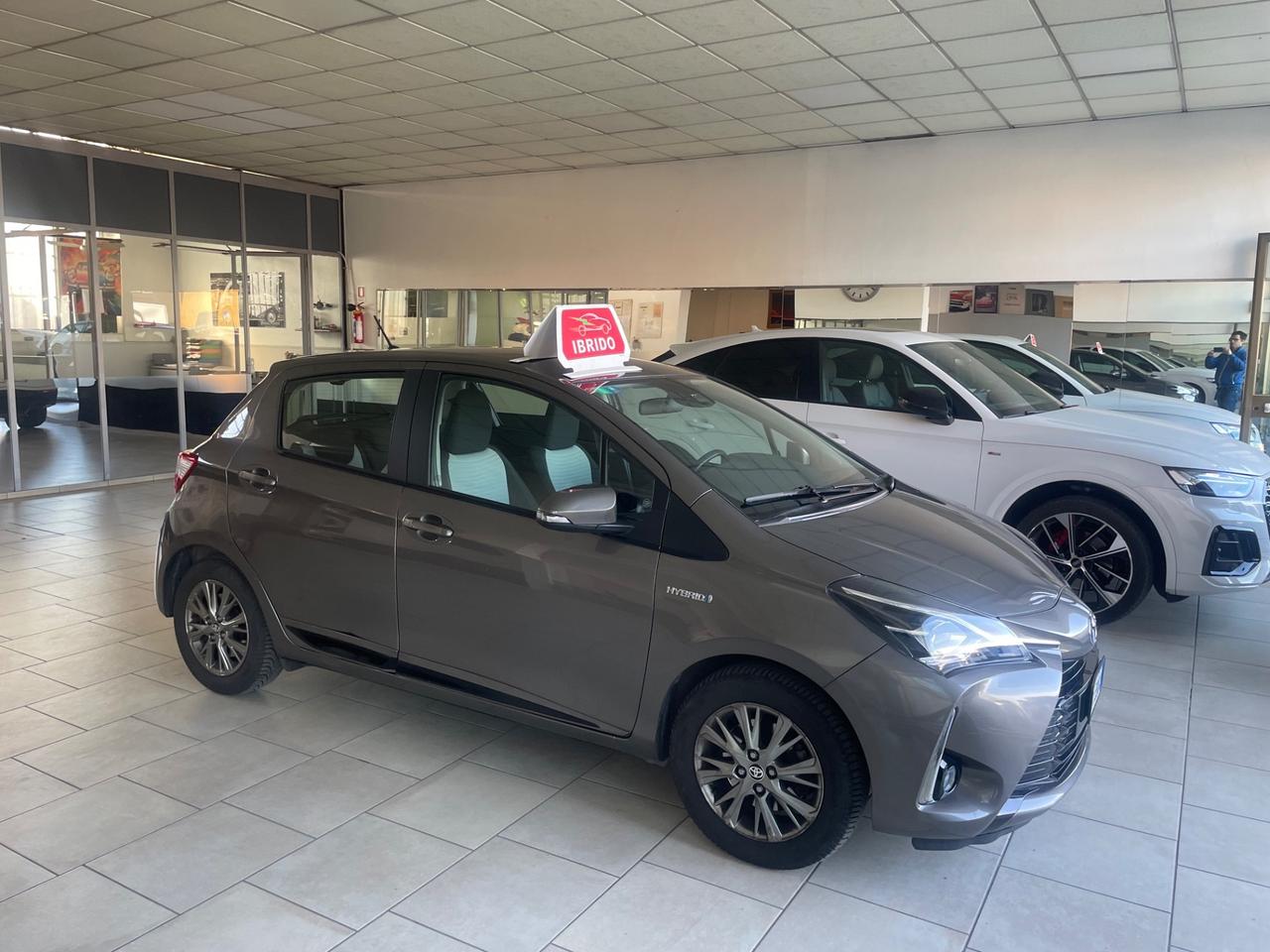 Toyota Yaris 1.5 Hybrid 5 porte Cool - Nessun vincolo -