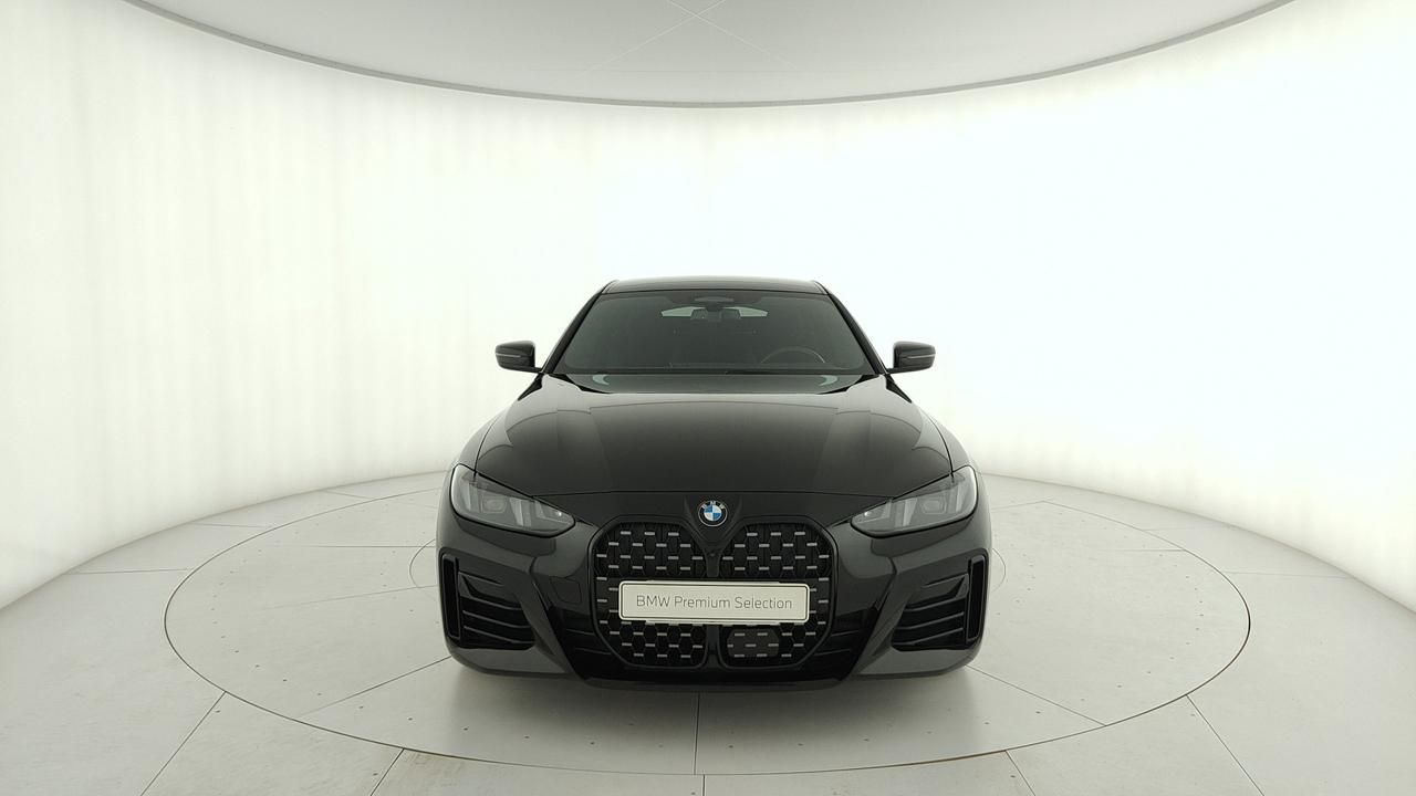 BMW Serie 4 G26 LCI 2024 Gran Coupe - 420d Gran Coupe mhev 48V xdrive MSport Pro auto