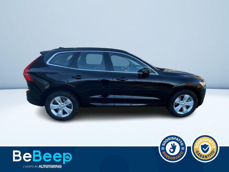 Volvo XC60 2.0 B4 MOMENTUM AWD AUTO