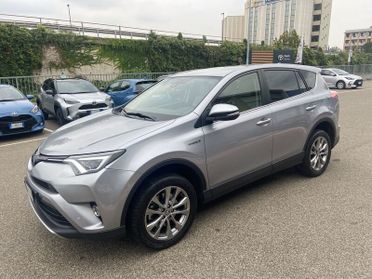 Toyota RAV4 2.5 Hybrid 2WD Lounge