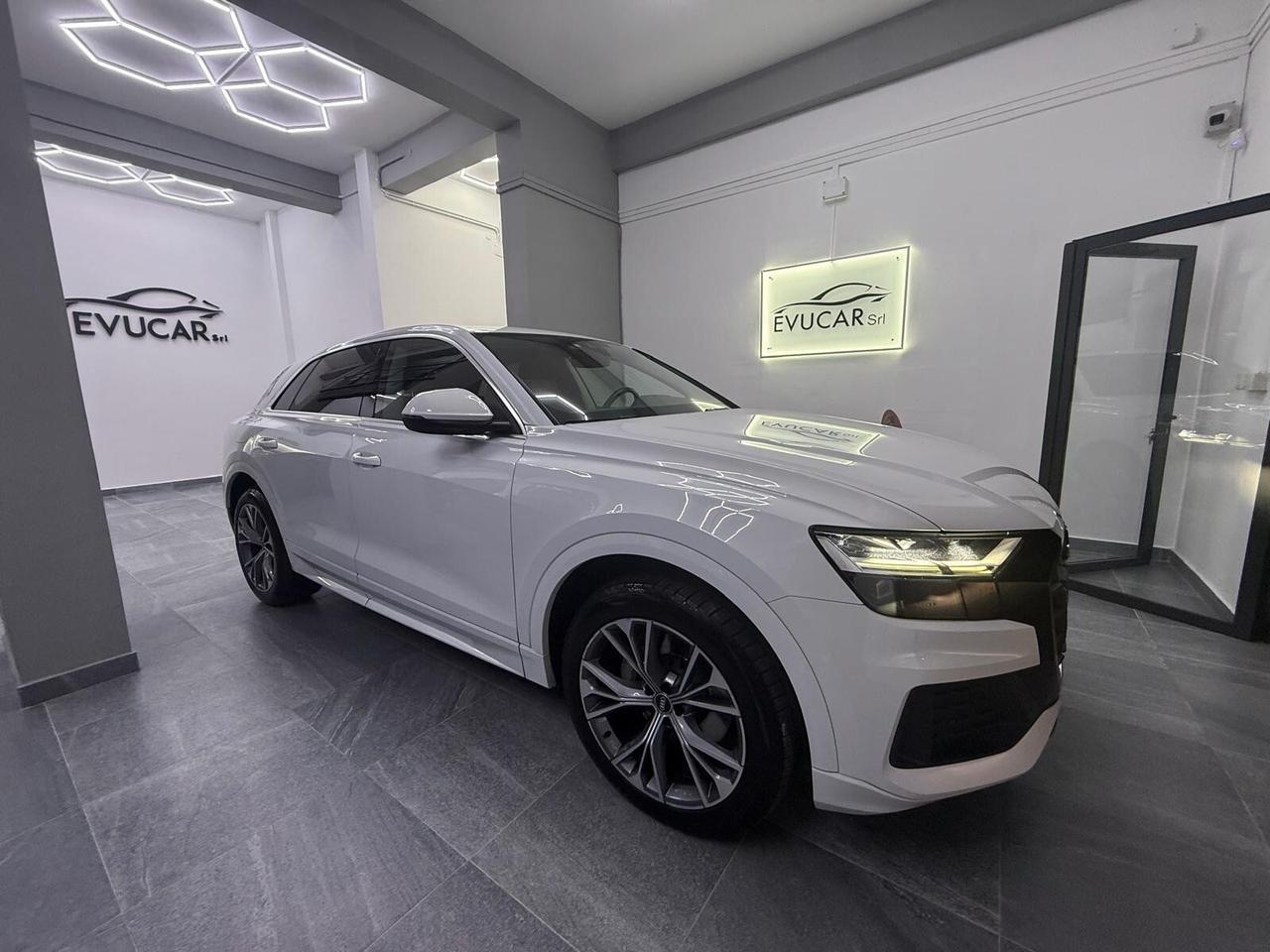 Audi Q8 SUV 45 TDI quattro tiptronic S line edition