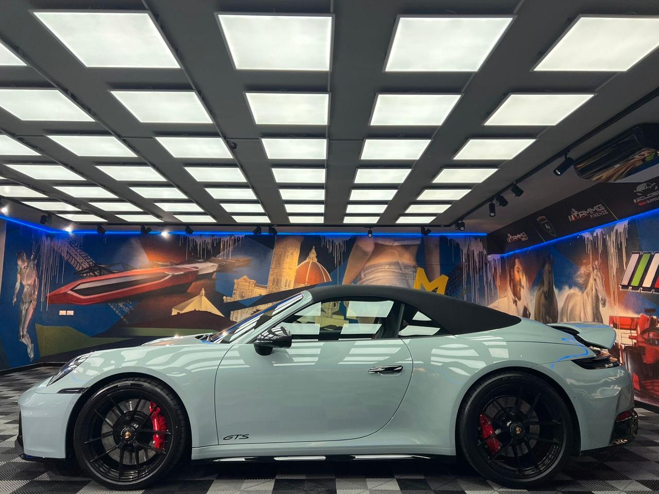 Porsche 992 Cabrio 3.0 Carrera 4 GTS auto (992)