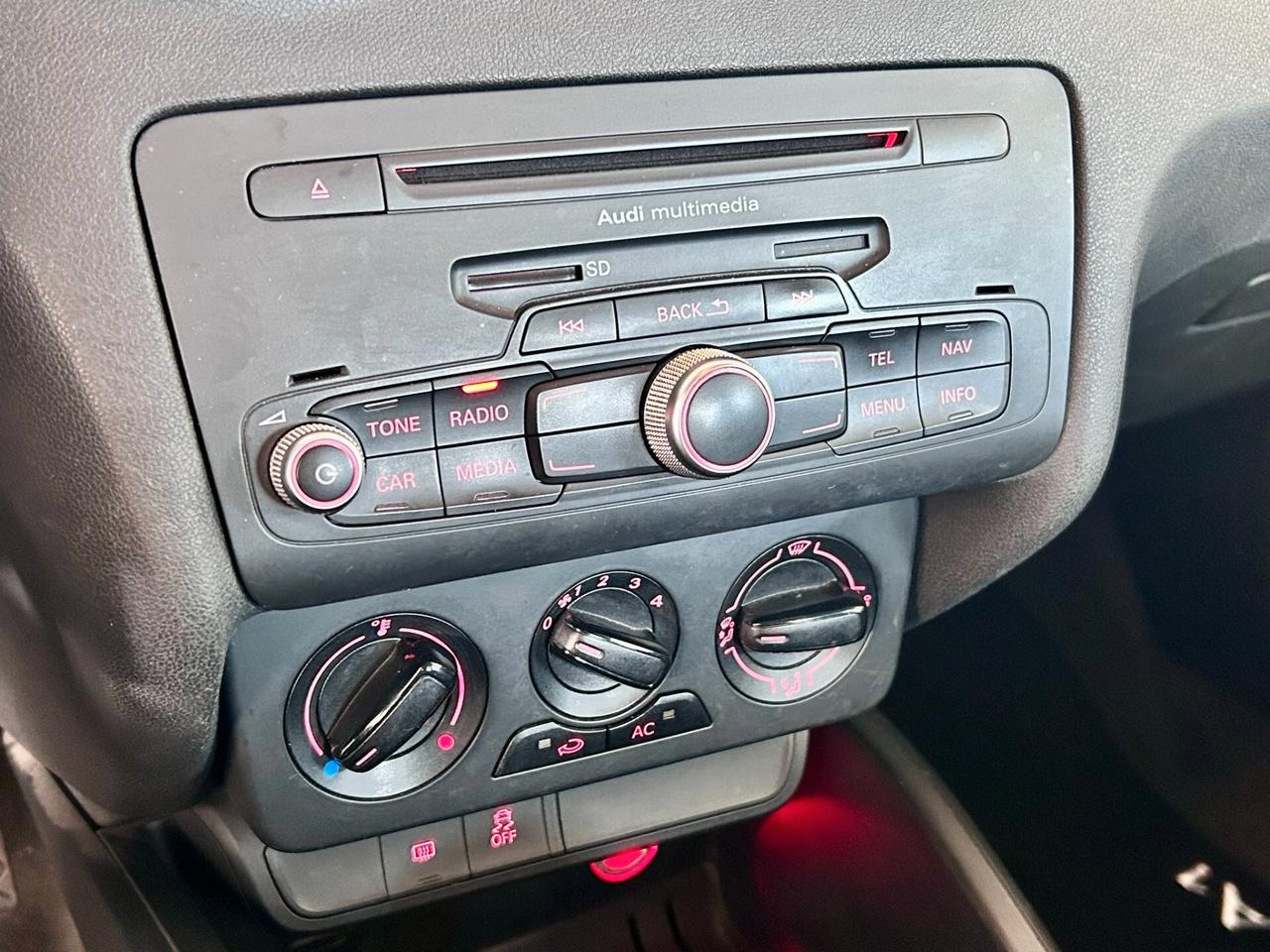 Audi A1 *AUDI A1*5 PORTE* SUPER ONESTA* NEOPATENTATI* NAVI* CLIMA*