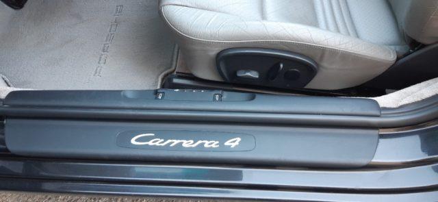 PORSCHE 911 Carrera 4 CABRIO con SOLO 39.012 KM DA NUOVA