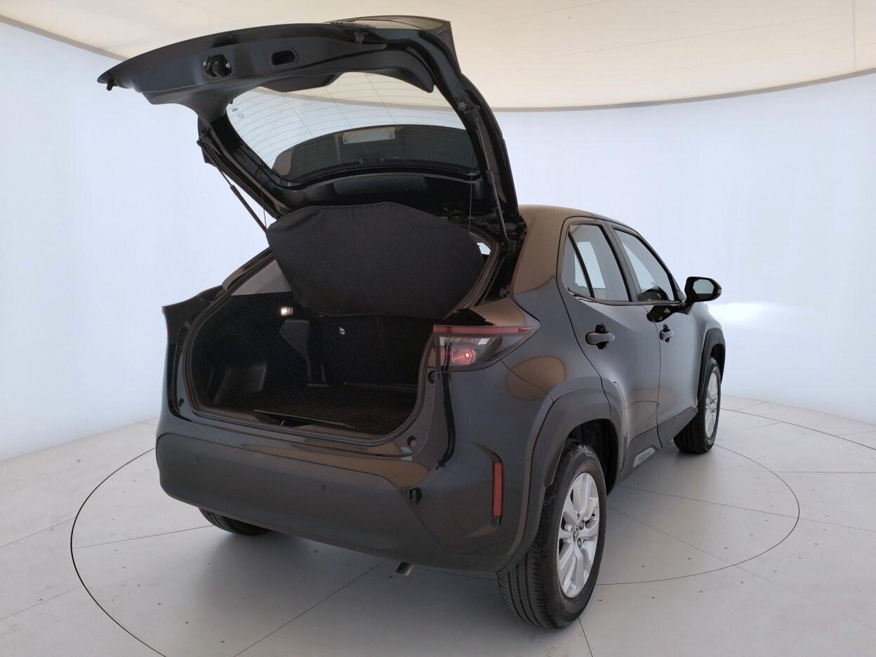 TOYOTA YARIS CROSS 1.5h Trend fwd 116cv e-cvt - IVA ESPOSTA