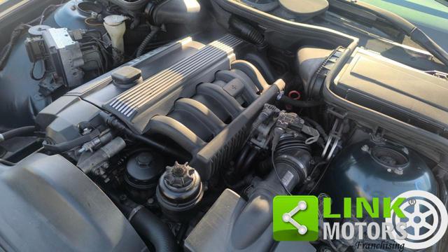 BMW 520 i 24V cat Attiva