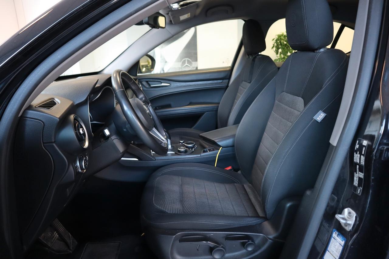 Alfa Romeo Stelvio 2.2 Turbodiesel 160 CV AT8 RWD Business