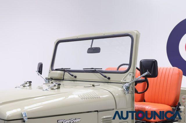 TOYOTA Land Cruiser BJ 42 RESTAURATA
