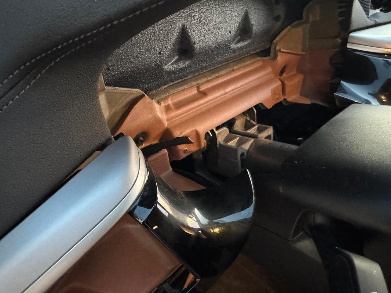 BMW 520 d Touring mhev 48V xdrive Luxury FURTO PARZIALE