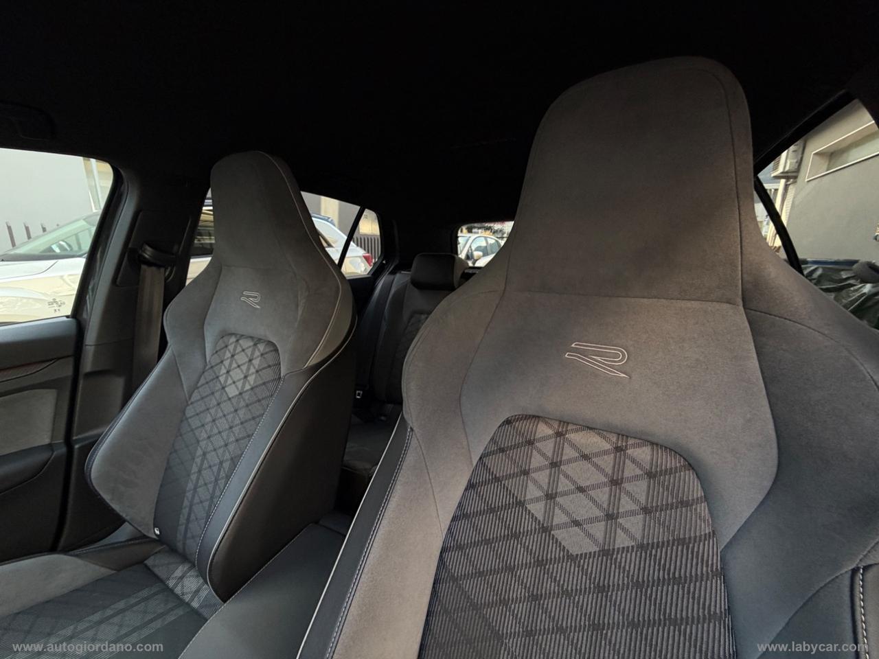 VOLKSWAGEN Golf 1.5 eTSI 150 CV EVO ACT DSG R-Line