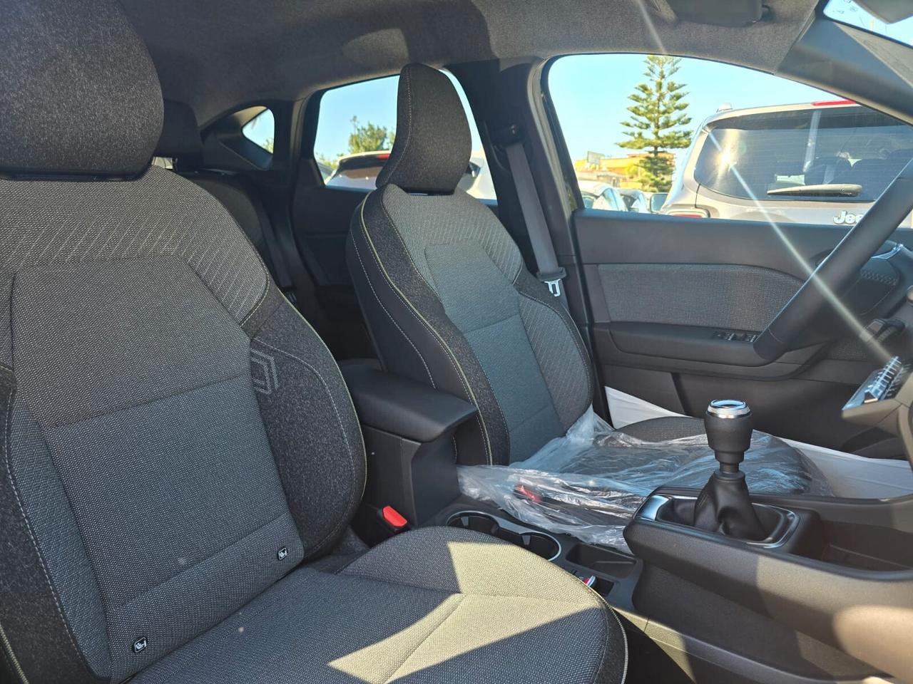 RENAULT CAPTUR TECHNO GPL 100CV NUOVA FULL
